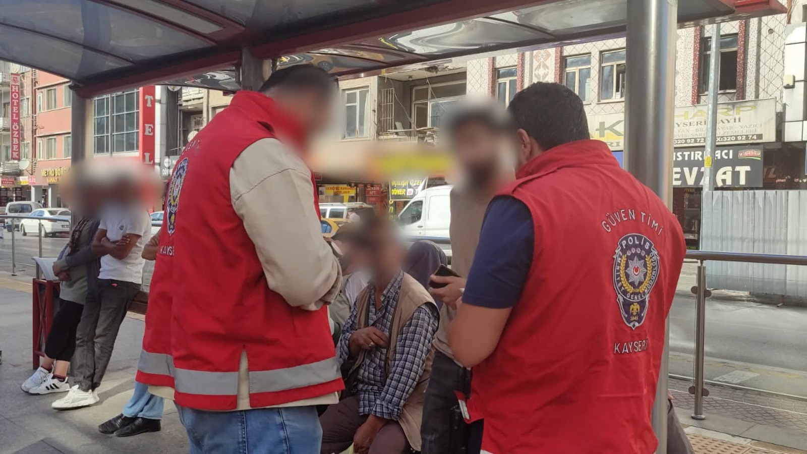 Polisten ‘Tramvay Uygulaması’ denetimi: 4 kişi yakalandı